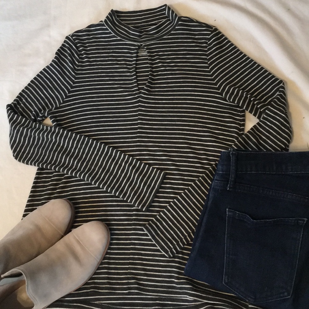 American Eagle soft and sexy ribbed long sleeve